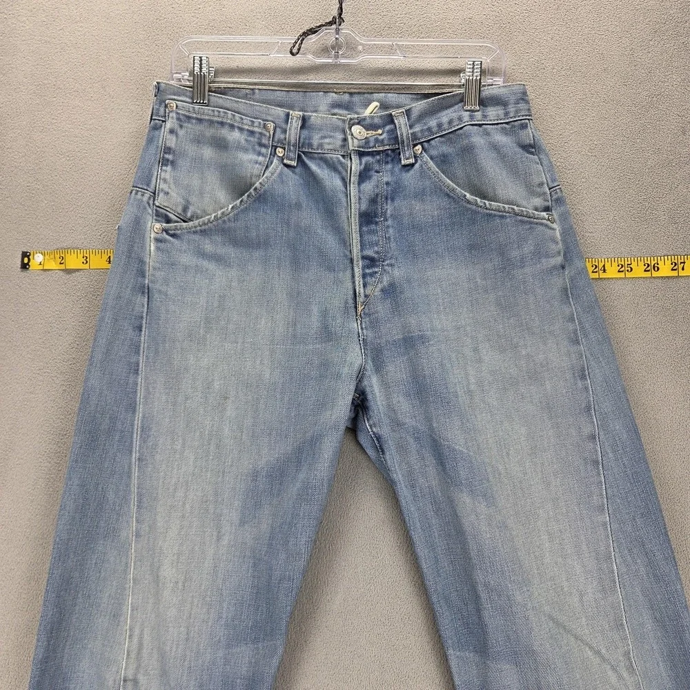 VTG Levis Engineered Jeans Mens Blue Twisted Button Fly Light Wash Fits 30x33